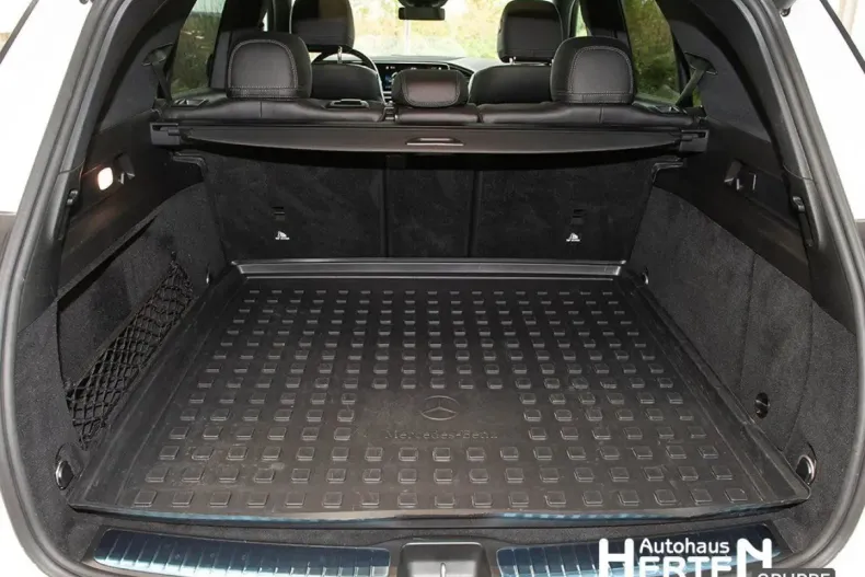 Mercedes-Benz GLE 300 din 2022 cu 75.037 km - oferta MER146052 - foto 14