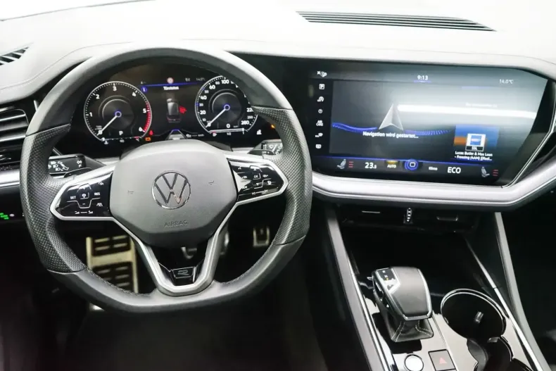 Volkswagen Touareg din 2023 cu 94.000 km - oferta VOL146058 - foto 14