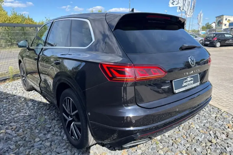 Volkswagen Touareg din 2021 cu 86.307 km - oferta VOL146060 - foto 4