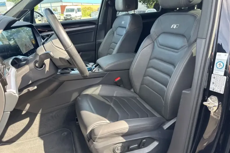 Volkswagen Touareg din 2021 cu 86.307 km - oferta VOL146060 - foto 6