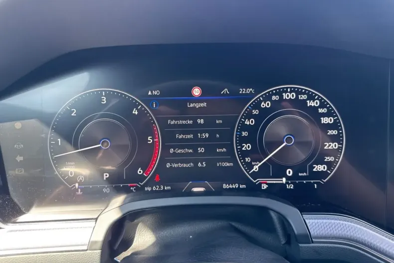 Volkswagen Touareg din 2021 cu 86.307 km - oferta VOL146060 - foto 15