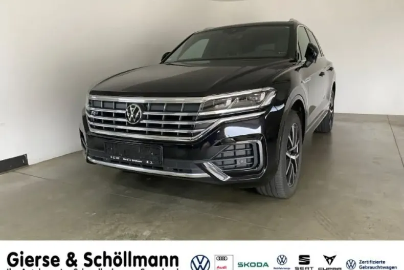 Volkswagen Touareg din 2021 cu 82.000 km - oferta VOL146065 - foto 1