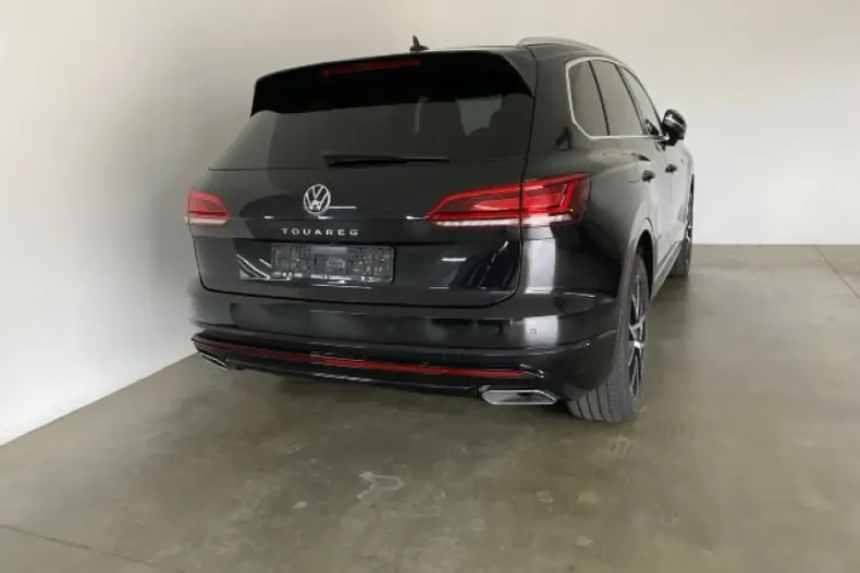Volkswagen Touareg din 2021 cu 82.000 km - oferta VOL146065 - foto 2