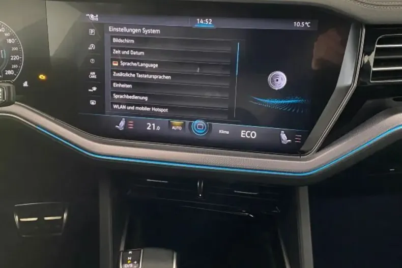 Volkswagen Touareg din 2021 cu 82.000 km - oferta VOL146065 - foto 9