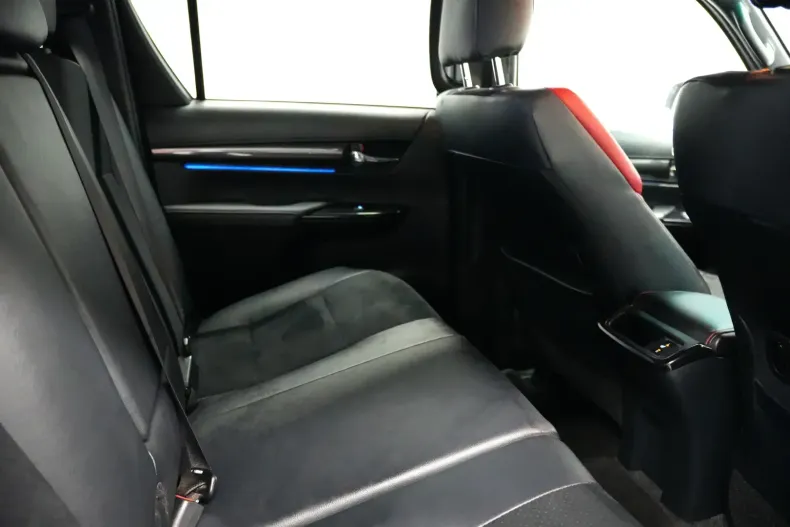 Toyota Hilux din 2023 cu 84.000 km - oferta TOY146066 - foto 9