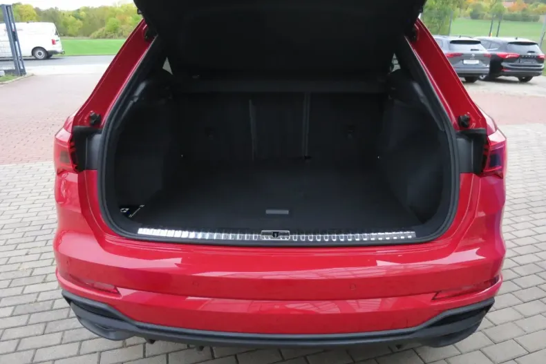 Audi Q3 din 2023 cu 33.850 km - oferta AUD146070 - foto 6