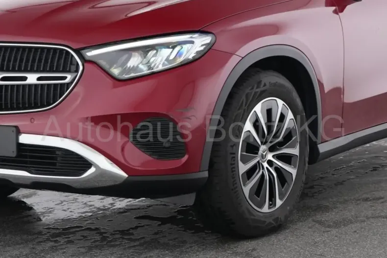 Mercedes-Benz GLC 200 din 2024 cu 15.500 km - oferta MER146072 - foto 2