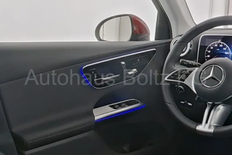 Mercedes-Benz GLC 200 din 2024 cu 15.500 km - oferta MER146072 - foto 6