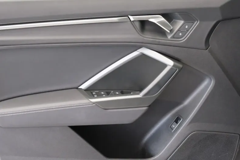 Audi Q3 din 2022 cu 64.688 km - oferta AUD146086 - foto 8