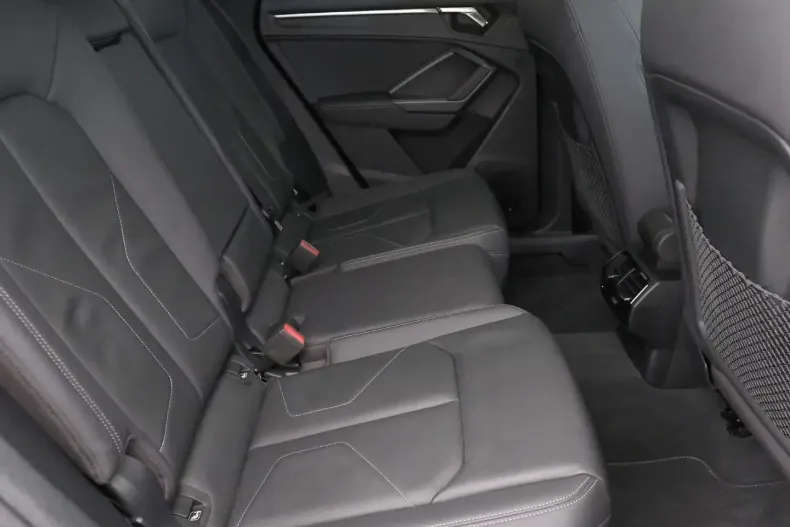 Audi Q3 din 2022 cu 64.688 km - oferta AUD146086 - foto 12