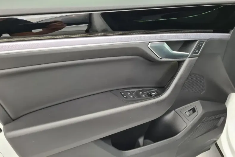 Volkswagen Touareg din 2021 cu 100.000 km - oferta VOL146087 - foto 13