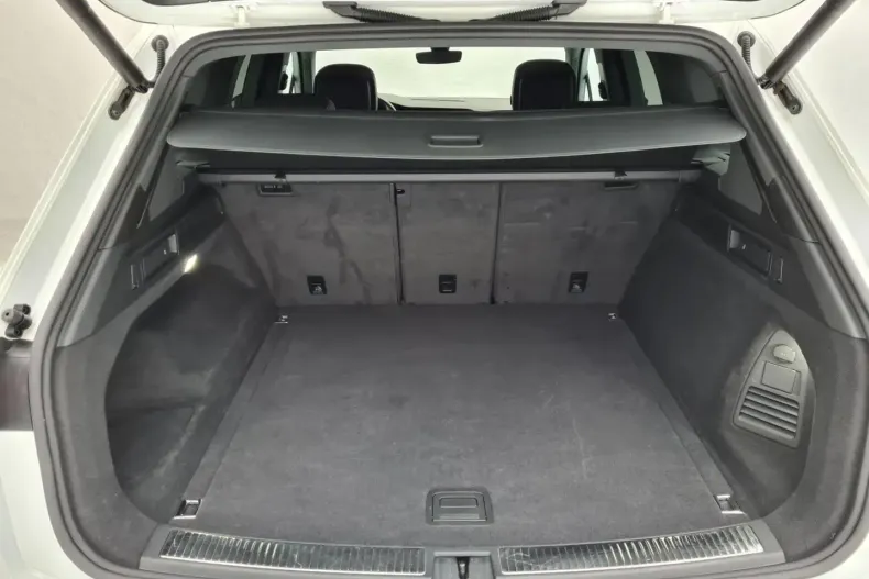 Volkswagen Touareg din 2021 cu 100.000 km - oferta VOL146087 - foto 15