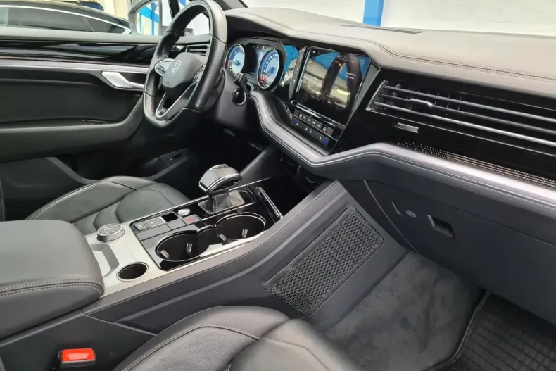 Volkswagen Touareg din 2021 cu 100.000 km - oferta VOL146087 - foto 20