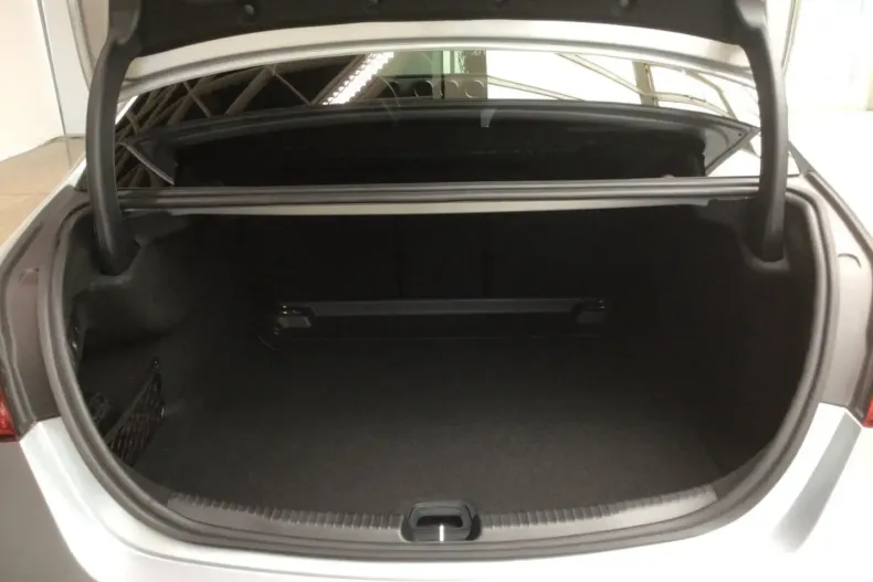 Mercedes-Benz C 300 din 2024 cu 31.579 km - oferta MER146101 - foto 15