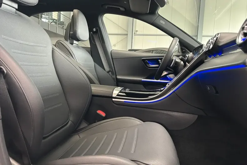 Mercedes-Benz C 300 din 2024 cu 12.410 km - oferta MER146108 - foto 7