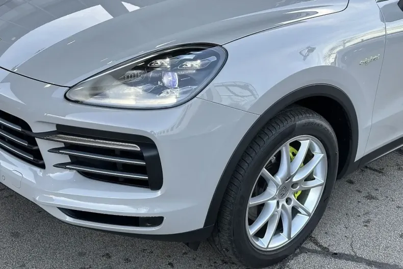 Porsche Cayenne din 2022 cu 88.025 km - oferta POR146115 - foto 5