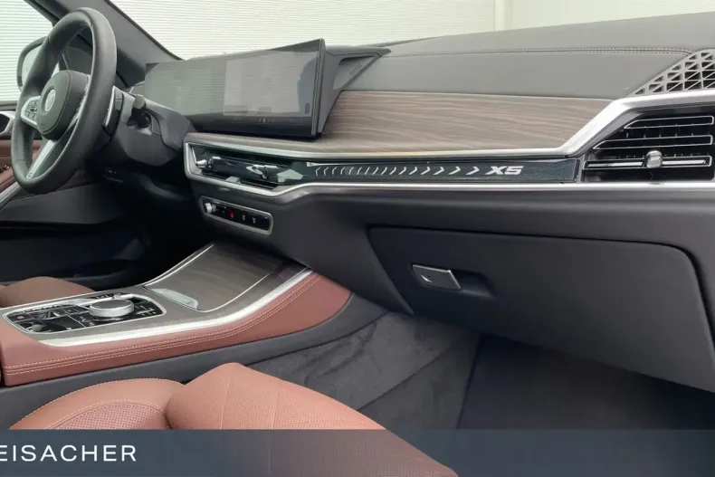 BMW X5 din 2024 cu 8.472 km - oferta BMW146119 - foto 13