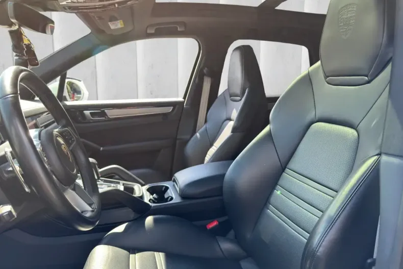 Porsche Cayenne din 2022 cu 77.000 km - oferta POR146125 - foto 8