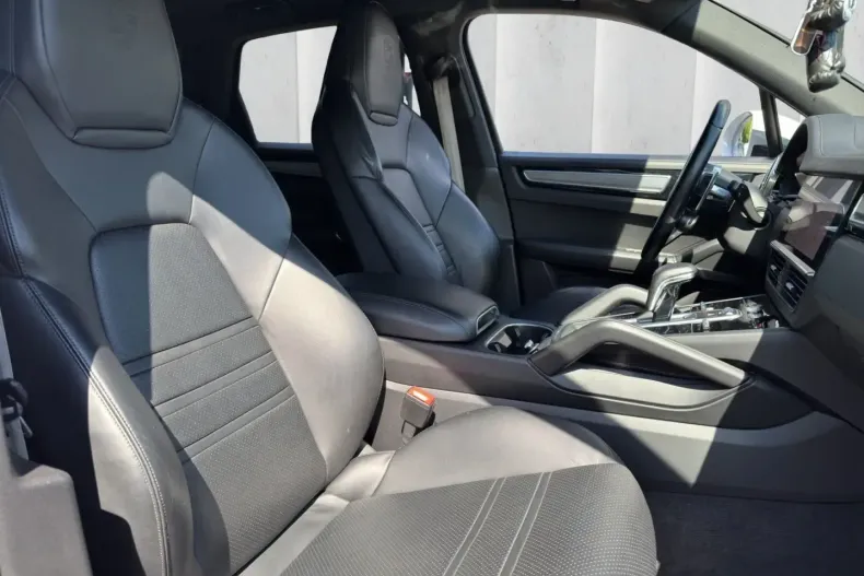 Porsche Cayenne din 2022 cu 77.000 km - oferta POR146125 - foto 15