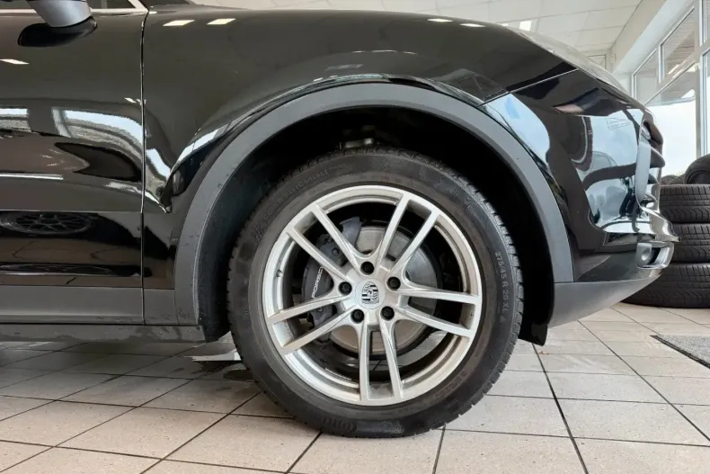 Porsche Cayenne din 2022 cu 46.715 km - oferta POR146131 - foto 6