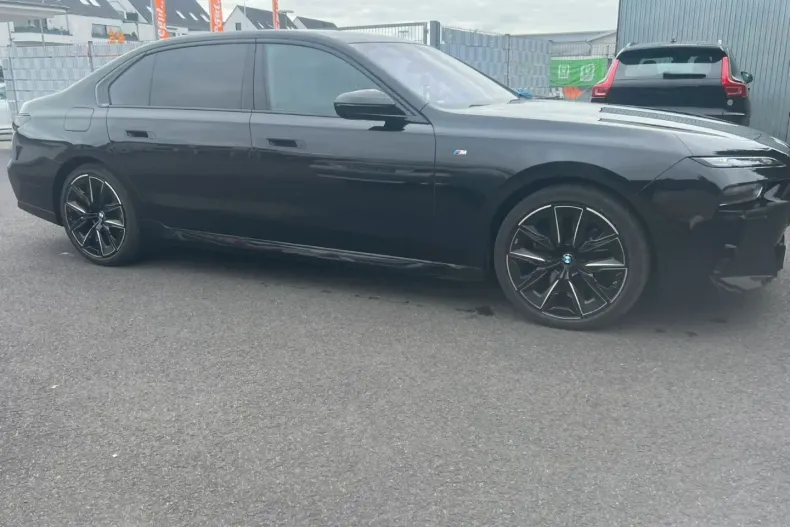 BMW 740 din 2023 cu 56.000 km - oferta BMW146138 - foto 7