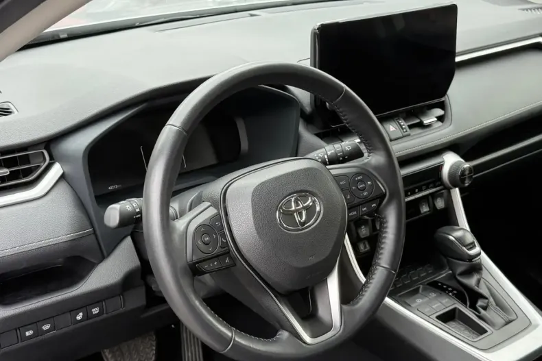 Toyota RAV4 din 2023 cu 42.213 km - oferta TOY146142 - foto 10