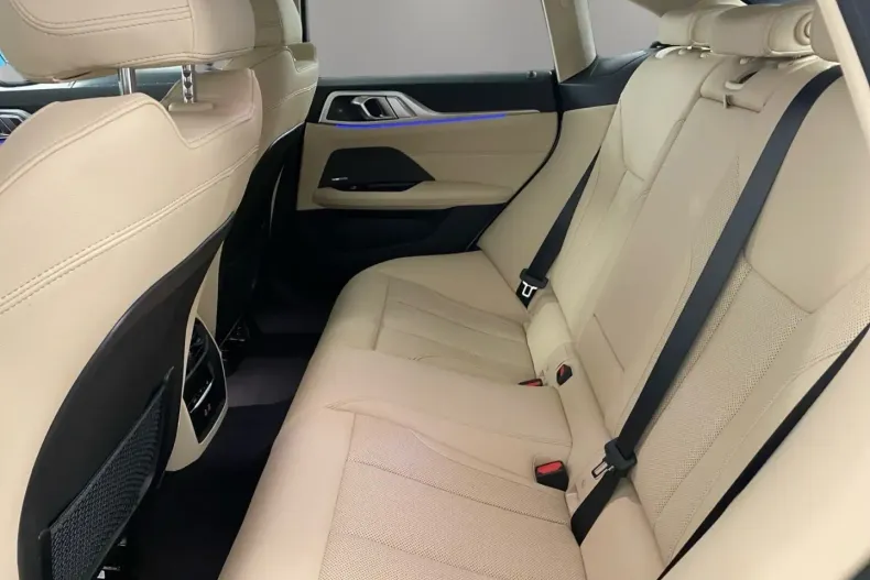 BMW 420 din 2023 cu 5.967 km - oferta BMW146146 - foto 11