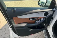 Mercedes-Benz GLC 220 din 2020 cu 73.207 km - oferta MER146148 - foto 11