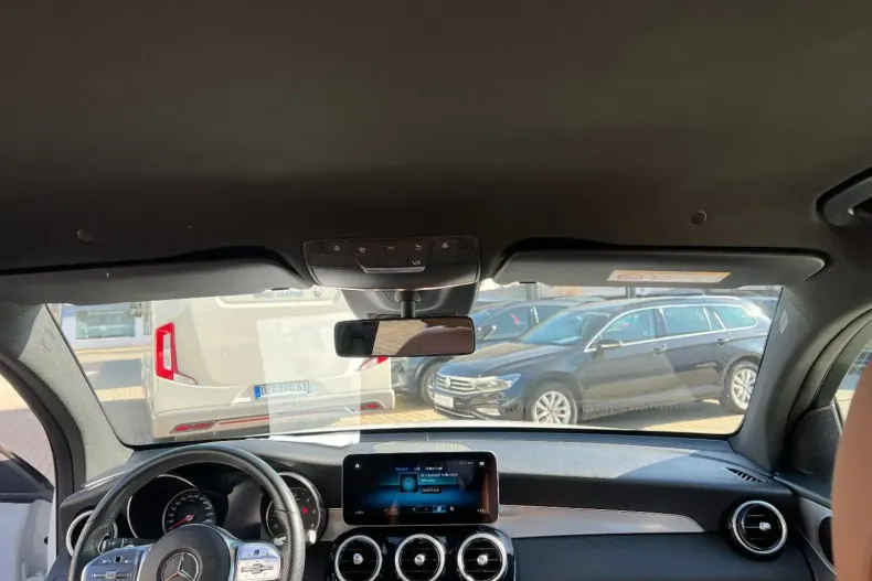 Mercedes-Benz GLC 220 din 2020 cu 73.207 km - oferta MER146148 - foto 20