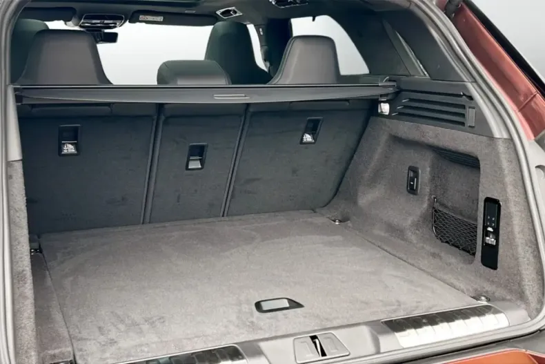 Land Rover Range Rover Sport din 2025 cu 45 km - oferta LAN146150 - foto 4