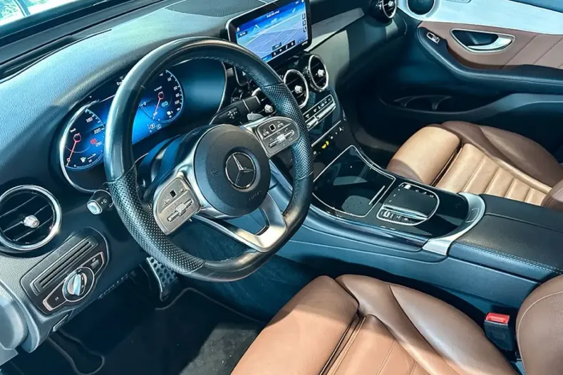 Mercedes-Benz GLC 300 din 2021 cu 77.900 km - oferta MER146151 - foto 9