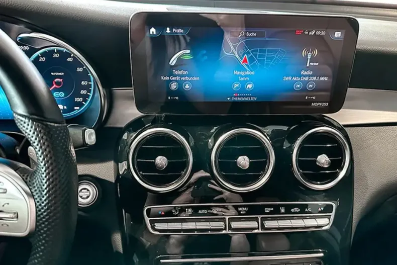 Mercedes-Benz GLC 300 din 2021 cu 77.900 km - oferta MER146151 - foto 12