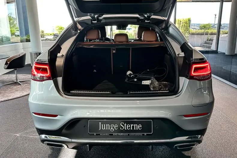 Mercedes-Benz GLC 300 din 2021 cu 77.900 km - oferta MER146151 - foto 16