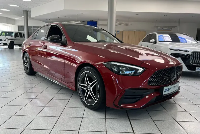 Mercedes-Benz C 200 din 2023 cu 22.434 km - oferta MER146153 - foto 1