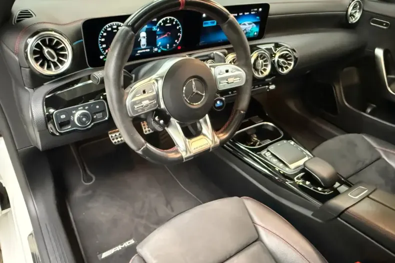 Mercedes-Benz CLA 45 AMG din 2020 cu 68.214 km - oferta MER146163 - foto 10