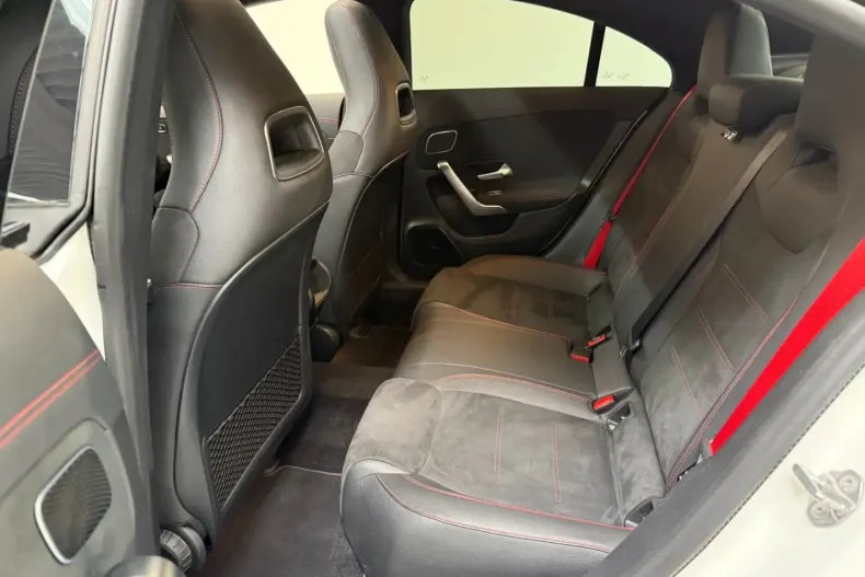 Mercedes-Benz CLA 45 AMG din 2020 cu 68.214 km - oferta MER146163 - foto 12