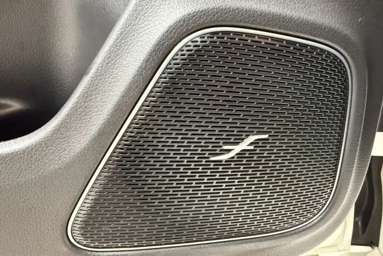 Mercedes-Benz CLA 45 AMG din 2020 cu 68.214 km - oferta MER146163 - foto 23