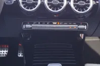 Mercedes-Benz CLA 250 din 2021 cu 63.000 km - oferta MER146166 - foto 13