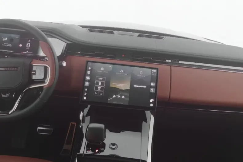 Land Rover Range Rover Sport din 2025 cu 21 km - oferta LAN146167 - foto 6