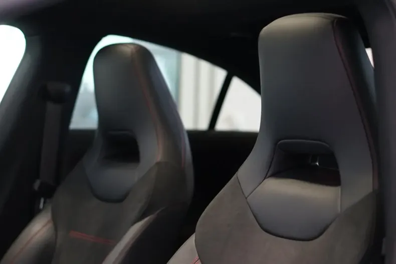 Mercedes-Benz CLA 220 din 2020 cu 58.631 km - oferta MER146169 - foto 27