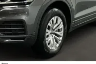 Volkswagen Touareg din 2022 cu 77.744 km - oferta VOL146170 - foto 8