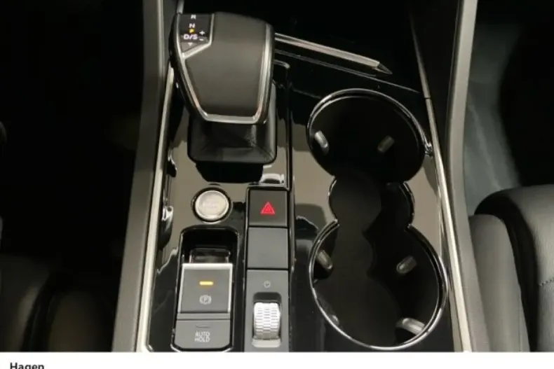 Volkswagen Touareg din 2022 cu 77.744 km - oferta VOL146170 - foto 12