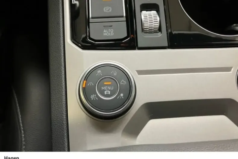 Volkswagen Touareg din 2022 cu 77.744 km - oferta VOL146170 - foto 13