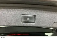 Volkswagen Touareg din 2022 cu 77.744 km - oferta VOL146170 - foto 17