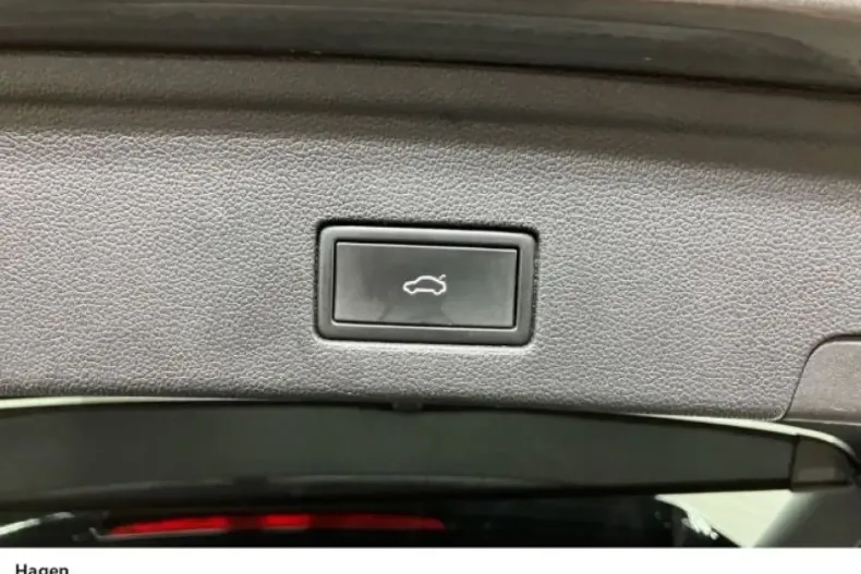 Volkswagen Touareg din 2022 cu 77.744 km - oferta VOL146170 - foto 17