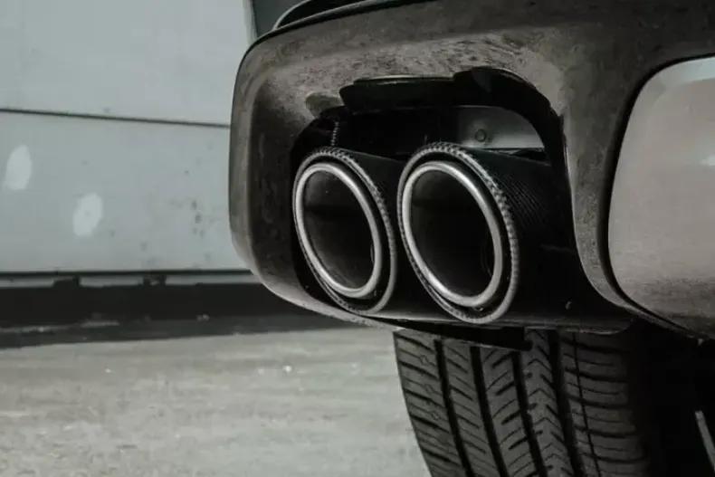 Land Rover Range Rover Sport din 2025 cu 30 km - oferta LAN146171 - foto 4