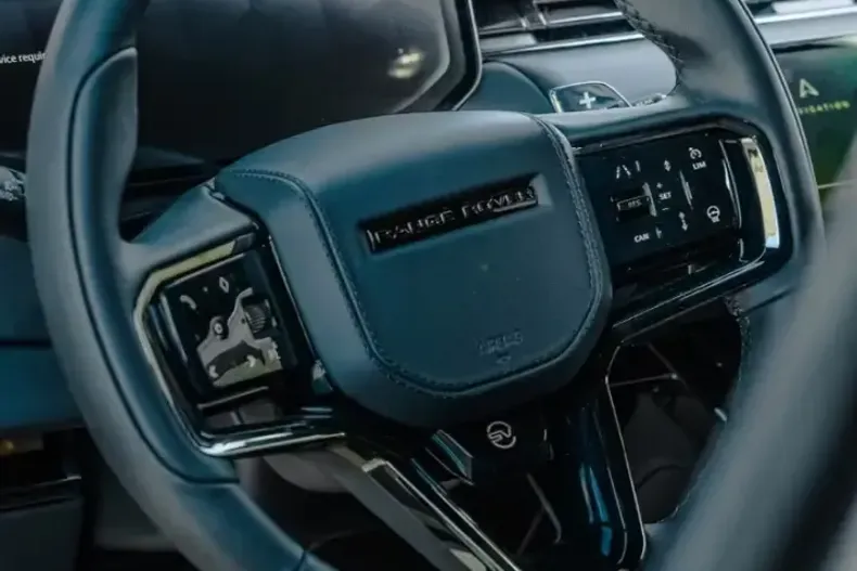 Land Rover Range Rover Sport din 2025 cu 30 km - oferta LAN146171 - foto 14