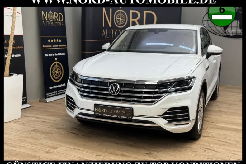 Volkswagen Touareg din 2022 cu 76.879 km - oferta VOL146174 - foto 1