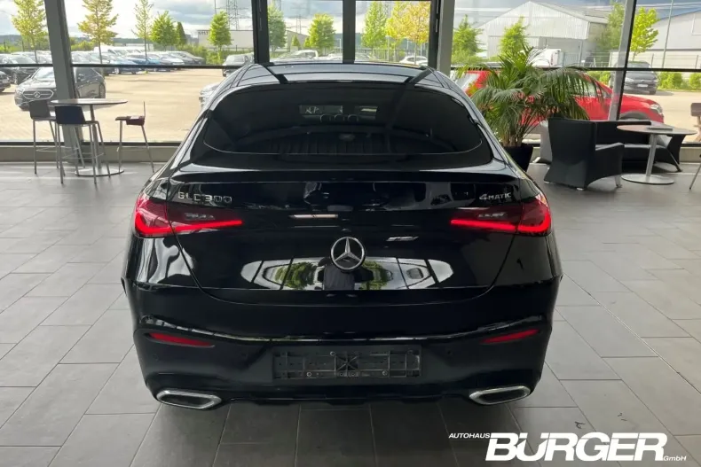 Mercedes-Benz GLC 300 din 2025 cu 14.998 km - oferta MER146187 - foto 4