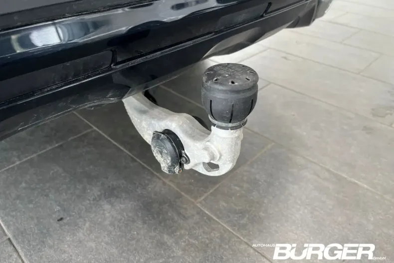 Mercedes-Benz GLC 300 din 2025 cu 14.998 km - oferta MER146187 - foto 13